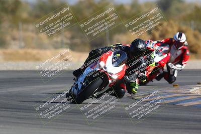 media/Jan-14-2024-SoCal Trackdays (Sun) [[2e55ec21a6]]/Turn 2 (1025am)/